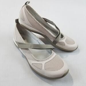 Merrell Womens 9.5 Taupe Mary Jane Mesh Walking Shoes Comfort Strap Lightweight